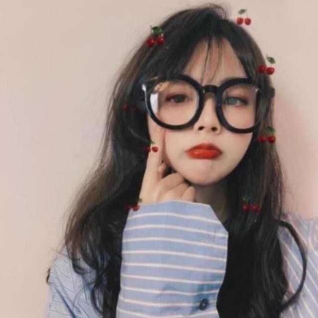 Mắt kính thời trang gọng tròn bản to hot trend