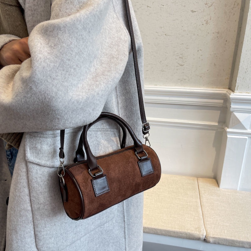 Túi Xách Boston Hình Trụ Kiểu Dáng Hợp Thời Trang