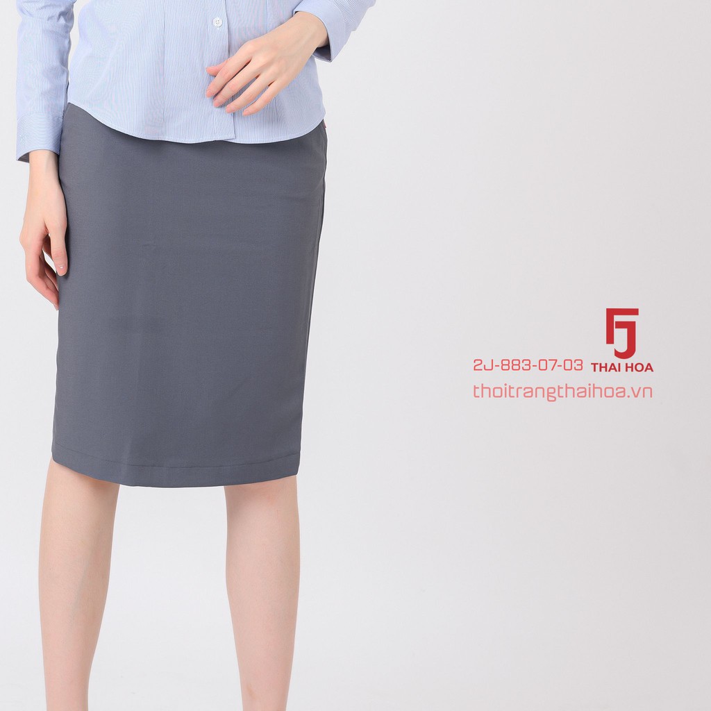 Chân váy công sở dài nữ Thái Hòa, màu xám, dáng ôm, vải nhẹ, độ bền màu cao 2J883-07-03