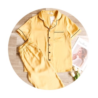 Bộ pyjama lụa tay cộc quần dài