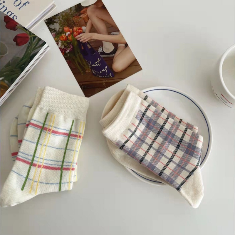 Vớ Ống Lửng Họa Tiết Kẻ Sọc Dễ Thương Phong Cách Nhật Bản Thời Trang Xuân Hè Cho Nữ