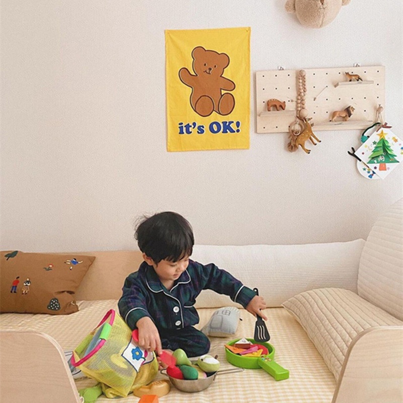 Thảm Treo Tường Họa Tiết Gấu Hoạt Hình Trang Trí Phòng
