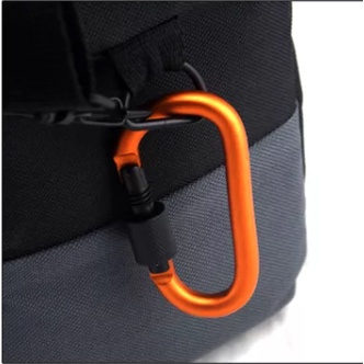 Móc khóa đa năng chữ D khóa xoay 8cm