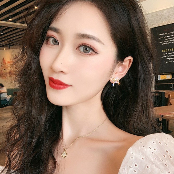 Bông tai họa tiết nơ cánh bướm thanh lịch - BT185