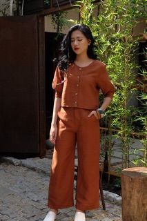 vải thô cam đất bã trầu ( như huệ