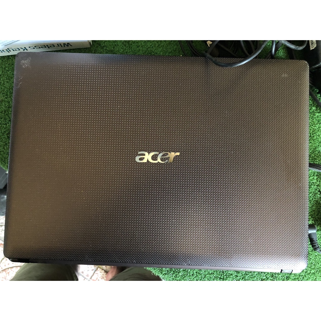 Laptop Acer core i3 M370, Ram 4GB, Ổ cứng HDD: 320GB , Có webcam, Pin ok, Kèm bộ sạc đầy đủ.
