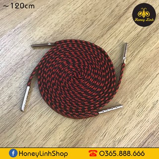 Dây giày dẹt màu đen pha đỏ đầu kim loại ~ 1m2