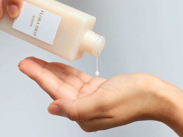 Nước dưỡng serum Flora Drip Albion