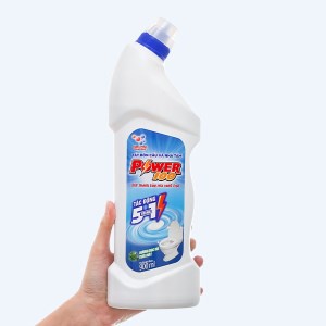 Nước gột rửa bồn cầu và phòng tắm POWER100 hương bạc hà chai To 900ml màu trắng