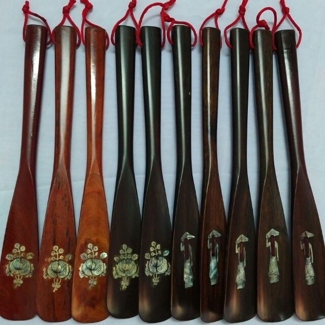 CÂY XỎ GIÀY BẰNG GỖ (28 cm)