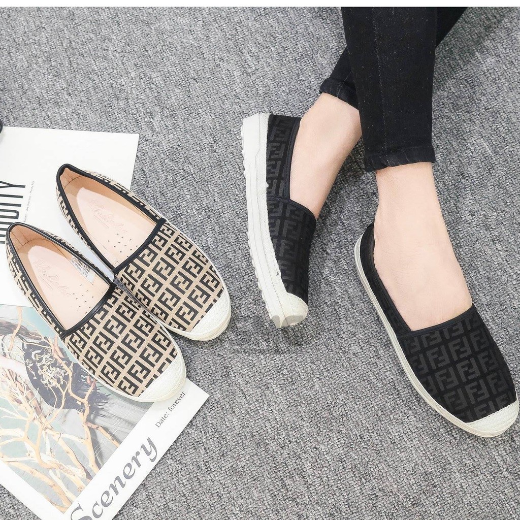 [HOT TREND] Giày Slip On nữ đế bằng thời trang hè xinh xắn