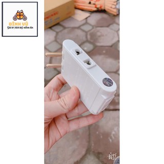Phích cắm dẹt 1 ra 3