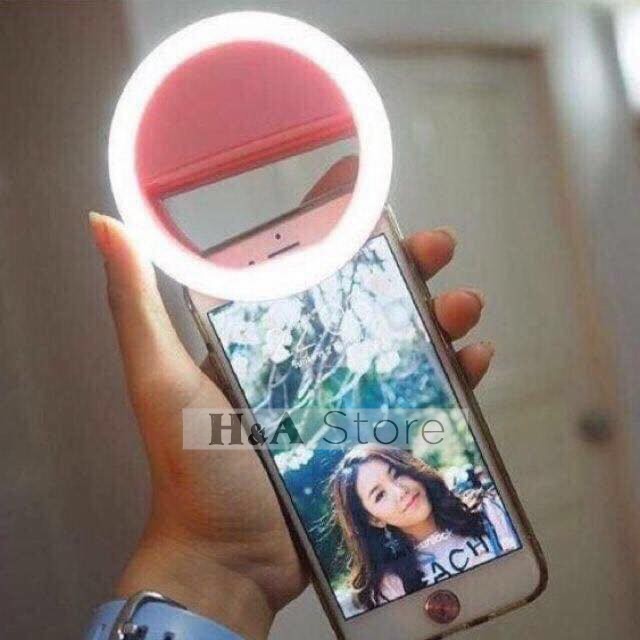 Đèn Selfie Flash hỗ trợ ánh sáng