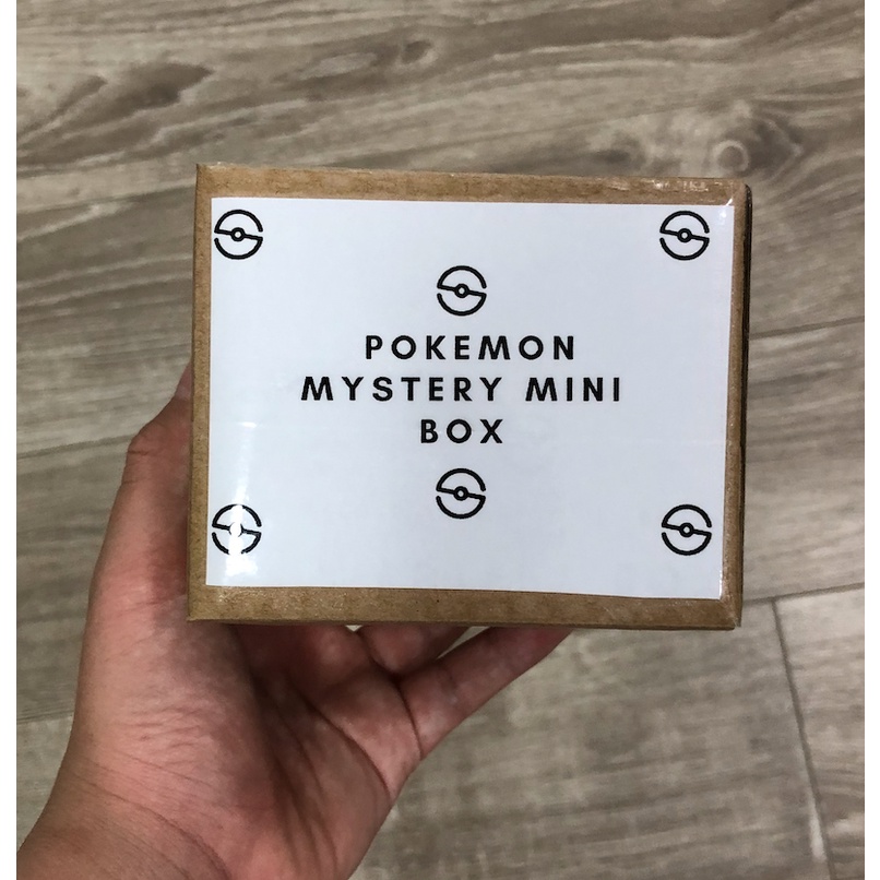 Hộp bài Pokemon Mystery Mini Box