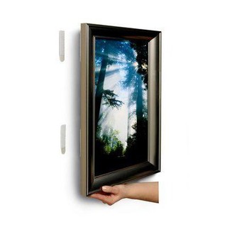 Miếng dán treo tranh trắng 7.2kg vỉ 8 miếng Command 3M 17206