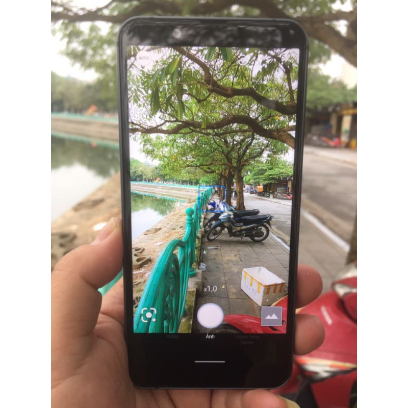 Điện thoại SHARP Android One S7