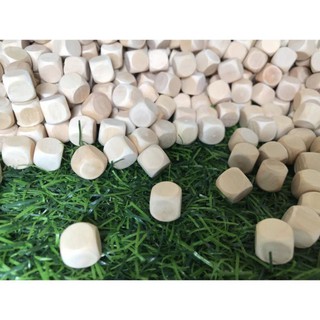 Hạt gỗ xúc cát 1kg