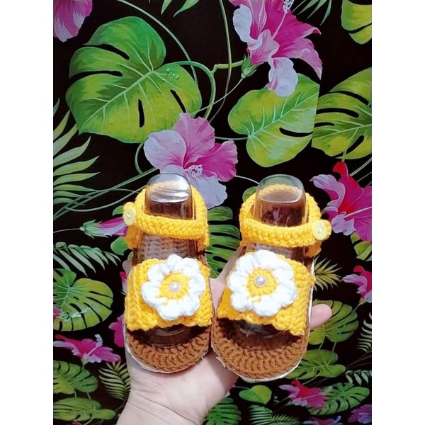 Giày len cho bé có dán đế