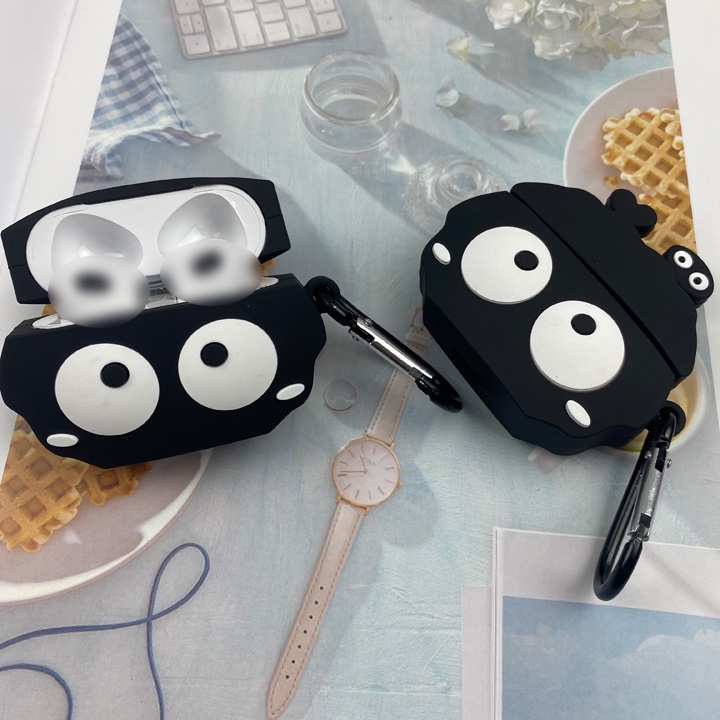 Case Airpods 1/2/3/Pro Black Totoro hoạt hình cute - Vỏ ốp bảo vệ hộp tai nghe Airpods đủ phiên bản - Mã TZAP382