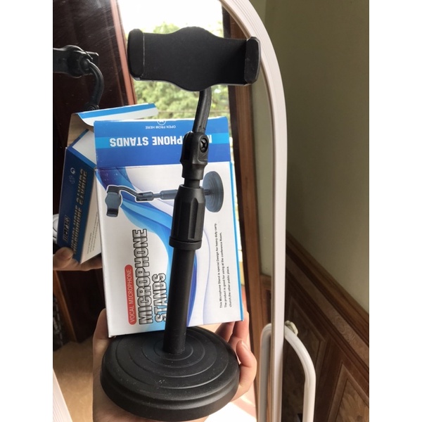 Giá đỡ điện thoại live stream ,xem phim,quay phim,chụp ảnh …xoay360 độ