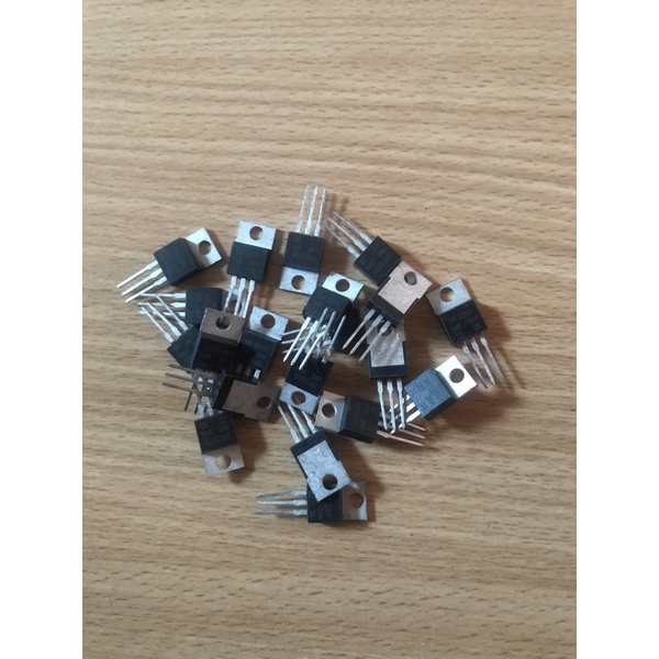 linh kiện điện tử IRF3205 mới