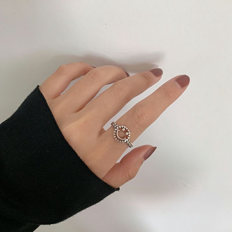 Nhẫn Hình Mặt Cười Phong Cách Retro