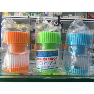Dụng cụ nghiền thuốc tây cho bé