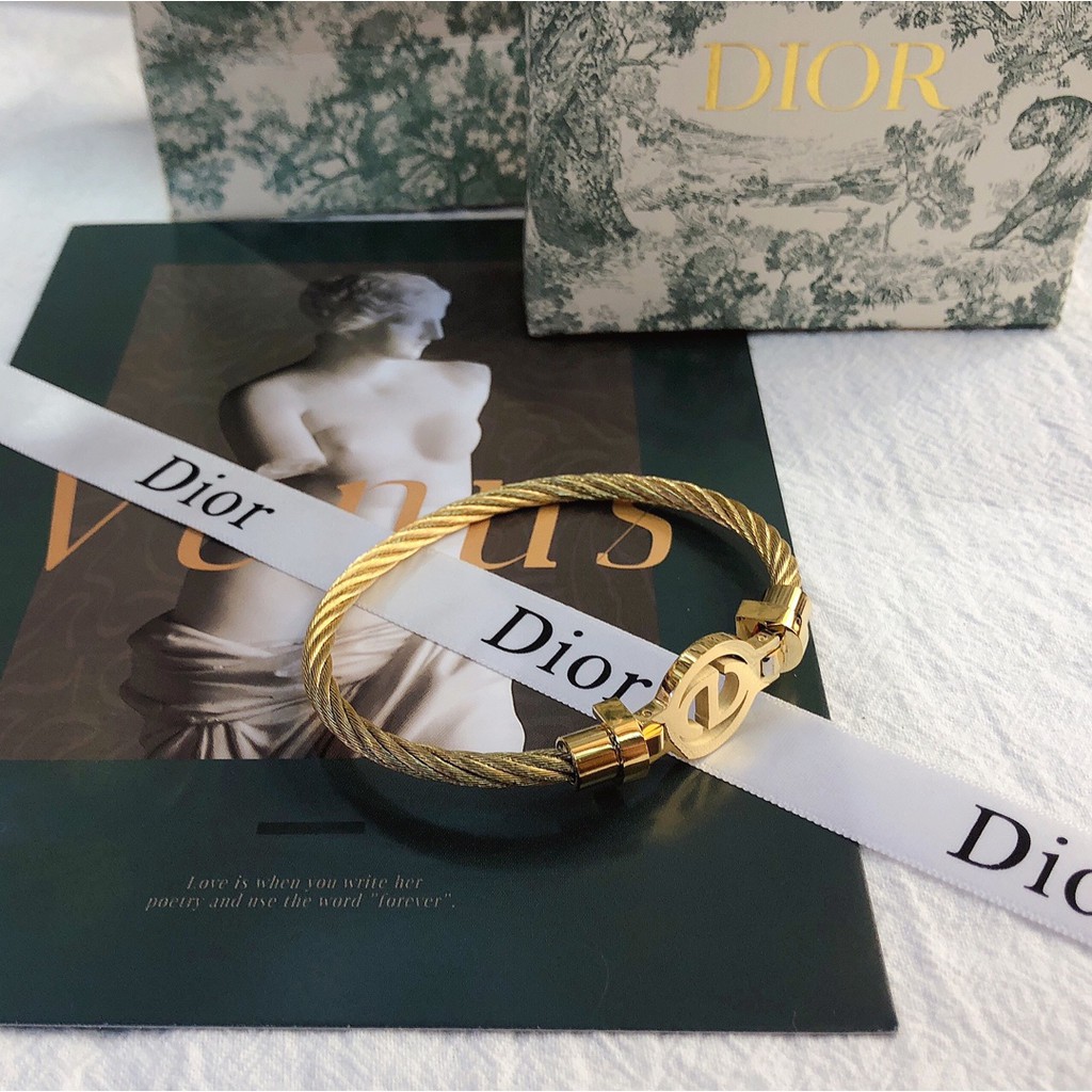 Vòng đeo tay Dior thời trang dành cho nữ