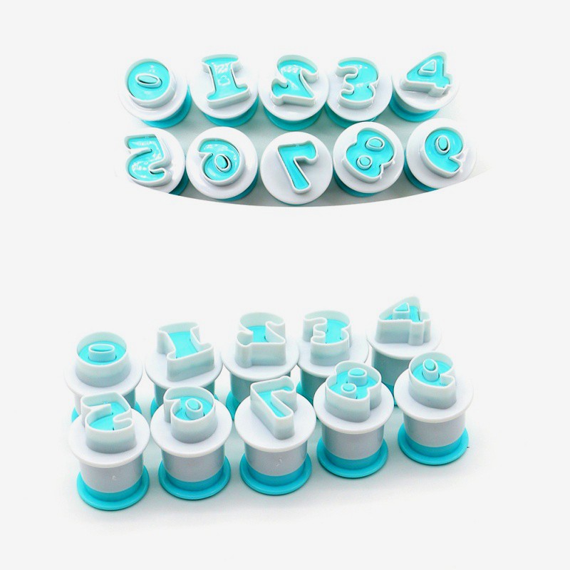 Set 10/40 Khuôn Bánh Hình Chữ Cái Và Số Bằng Nhựa