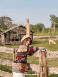 Áo len thổ cẩm
