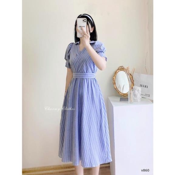 VÁY KẺ XANH CỔ V CHÉO PHỐI ĐAI EO CHO NỮ