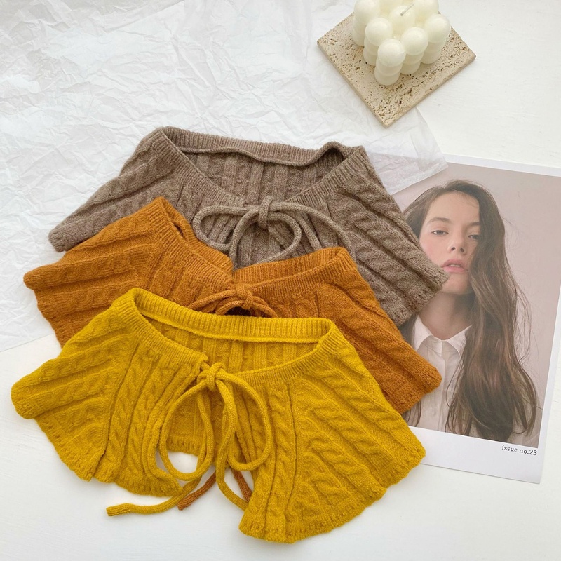 Khăn Choàng Cổ Đan Móc Kẻ Sọc Giữ Ấm Thời Trang Cho Nữ