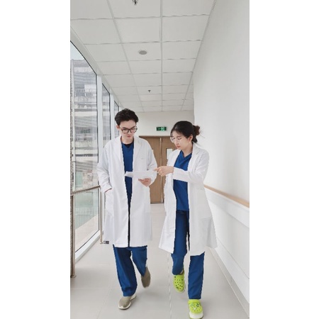 Áo blouse bác sĩ TOPMED chính hãng 2 lớp vest Âu