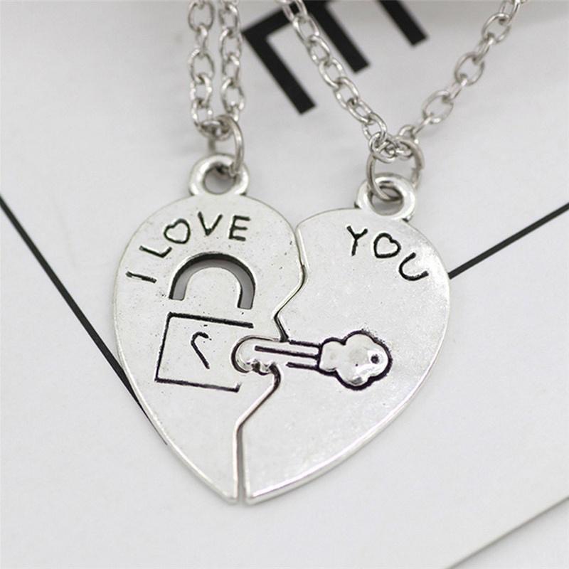 Set 2 vòng cổ Tình Bạn Mặt Trái Tim Ghép Đôi