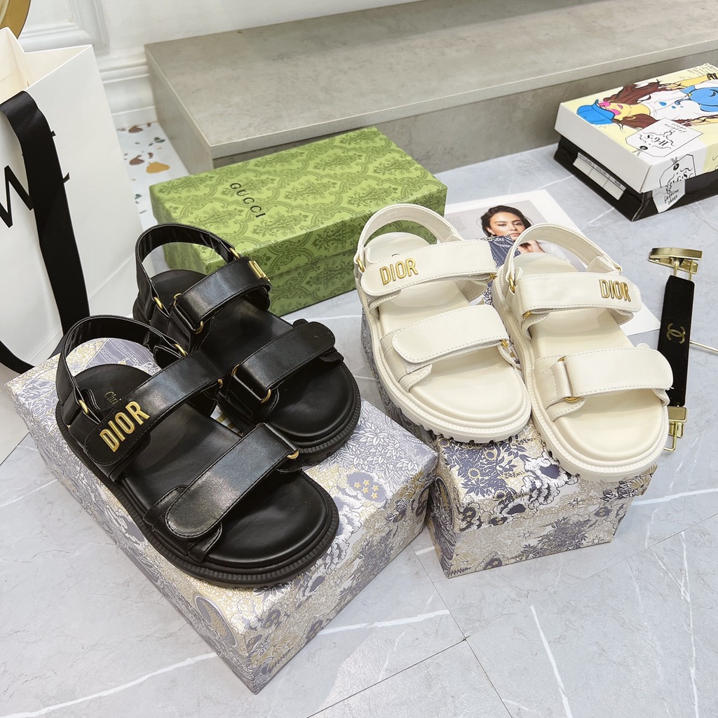 Sandal dior supper hot hit, Đế độn 4cm quai dán.Fullbox + bill + túi