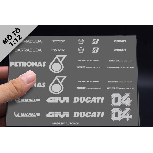 DECAL NƯỚC CHỮ TRẮNG DUCATI - YAMAHA - S1000 - HONDA  - SUZUKI - KAWASAKI DÁN NỀN TỐI CHO XE MÔ TÔ TỈ LỆ 1:12