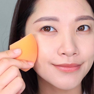 Mút Tán Nền Real Techniques