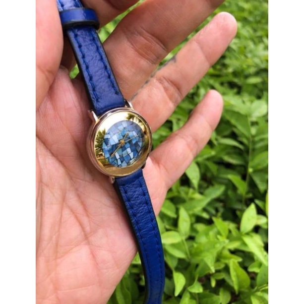 Đồng hồ nữ mặt đá opal