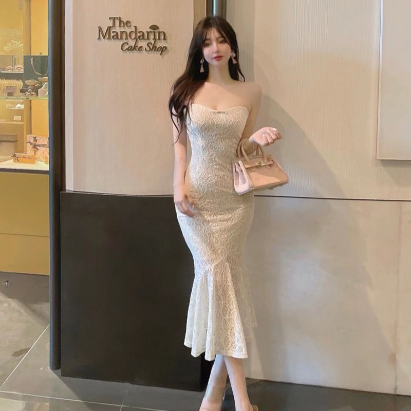 Đầm Đuôi Cá Phối Ren Thiết Kế Mỏng Xinh Xắn Thiết Kế Mới Thời Trang