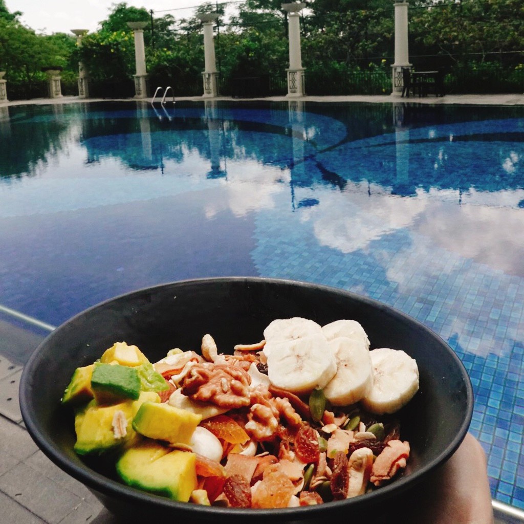 Granola siêu Hạt 500gr, Ngũ cốc giảm cân thêm Macca, Óc chó đỏ, Dâu tây