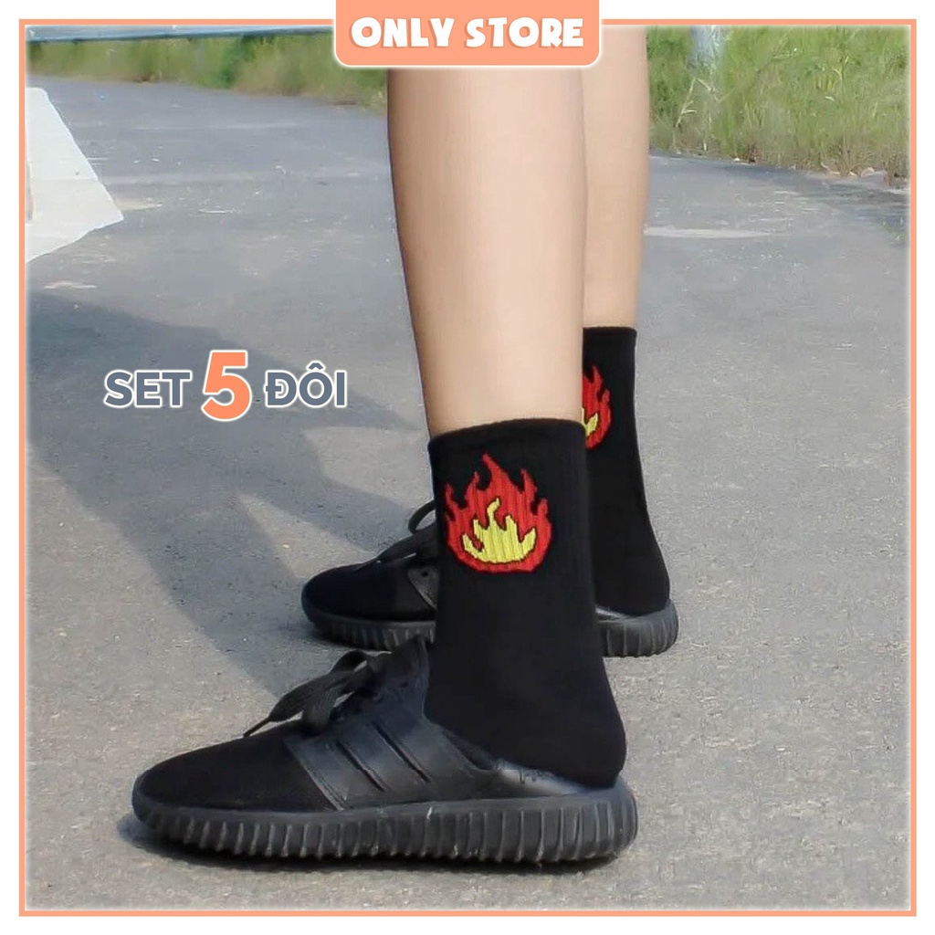Tất vớ cổ ngắn nam nữ đen trơn họa tiết độc đáo thời trang Unisex Hàn Quốc - Only Store