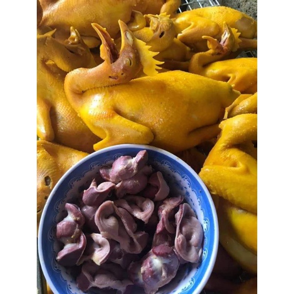 Gà ủ muối nguyên con thơm ngon hấp dẫn | BigBuy360 - bigbuy360.vn