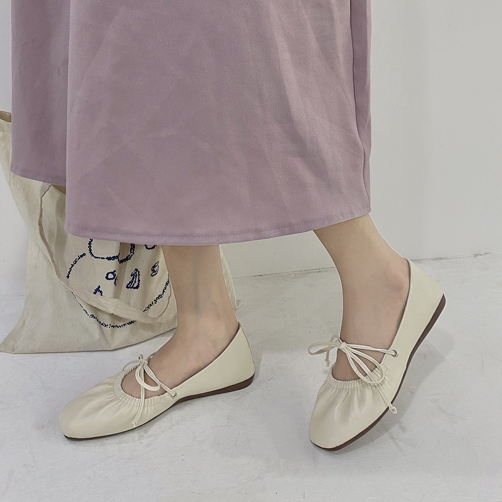 [ Mã 66CBSALE giảm 30K đơn 200K] Giày búp bê đế bệt phối nơ phong cách nữ tính xinh xắn | BigBuy360 - bigbuy360.vn