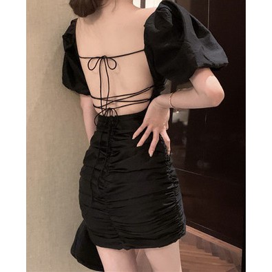 [ Mã FAMAYWA2 giảm 10K đơn 50K] Đầm hở lưng tay phồng Váy cổ vuông đan dây lưng sexy siêu hot (có mút ngực) | BigBuy360 - bigbuy360.vn