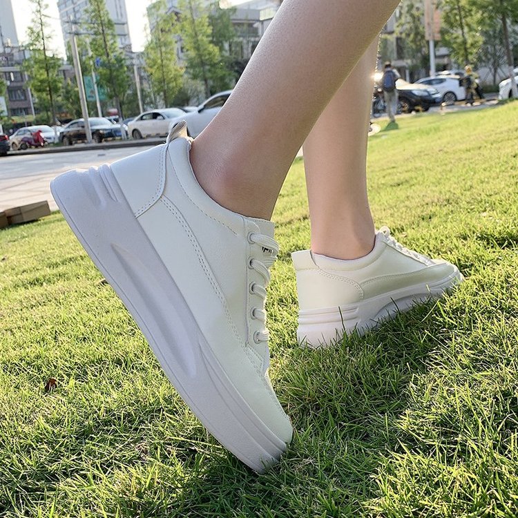 Fashionable Ulzzang Lace Up Flat Sports Shoes for Women