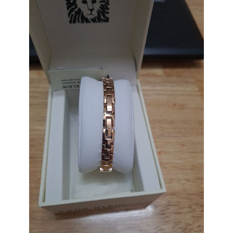 Đồng hồ nữ Anne Klein AK2626 màu rose gold