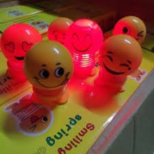 (Có Đèn)Emoji lò xo thú nhún loại có đèn nhấp nháy 7 màu siêu đẹp