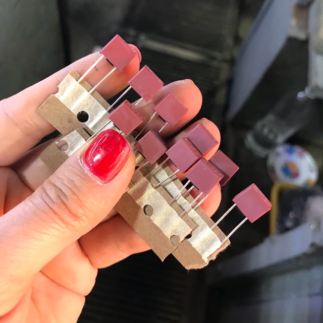 10 con cầu chì dẹt 2 chân cắm