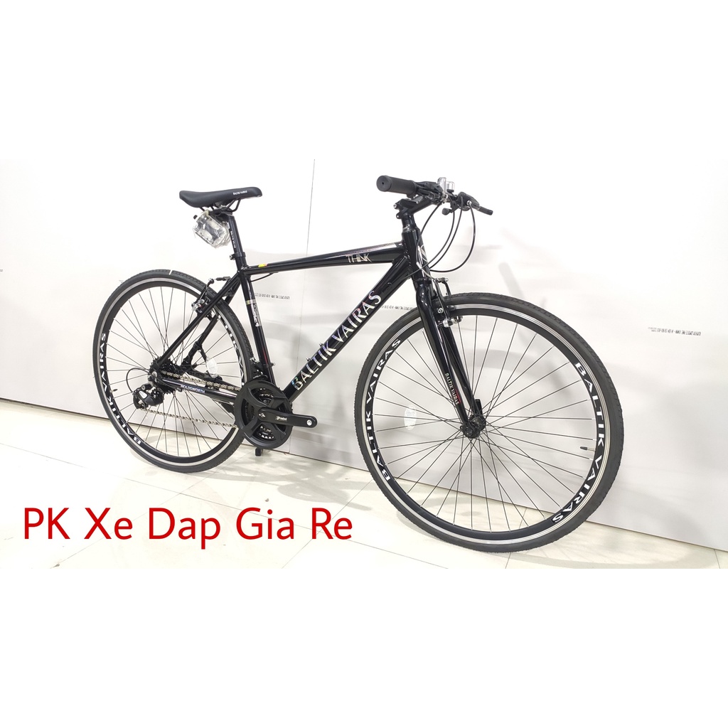 Xe đạp Touring BALTIK VAIRAS, Khung nhôm siêu nhẹ, Bộ đề Shimano 3x8 (24 tốc độ), Xe mới khuyến mại 5 món phụ kiện