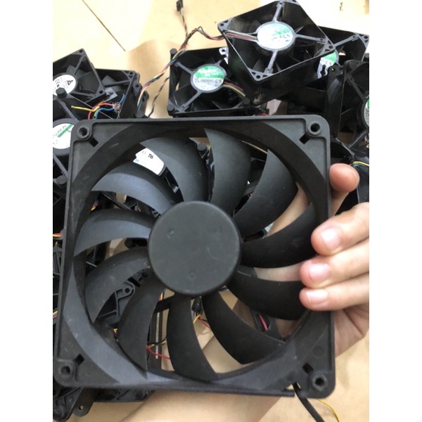 Fan 13cm 12V 3.0w dày 24mm